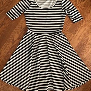LulaRoe black and white striped dress